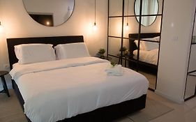 Suite Caesar - Neot Golf